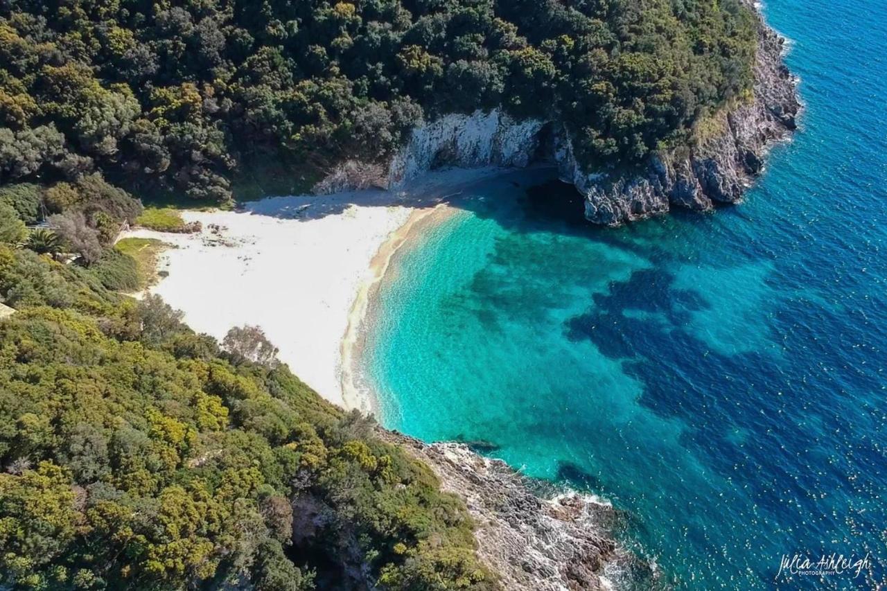 La Maisonette House In The Heart Of Liapades Close To Rovinia Beach & Paleokastritsa 외부 사진